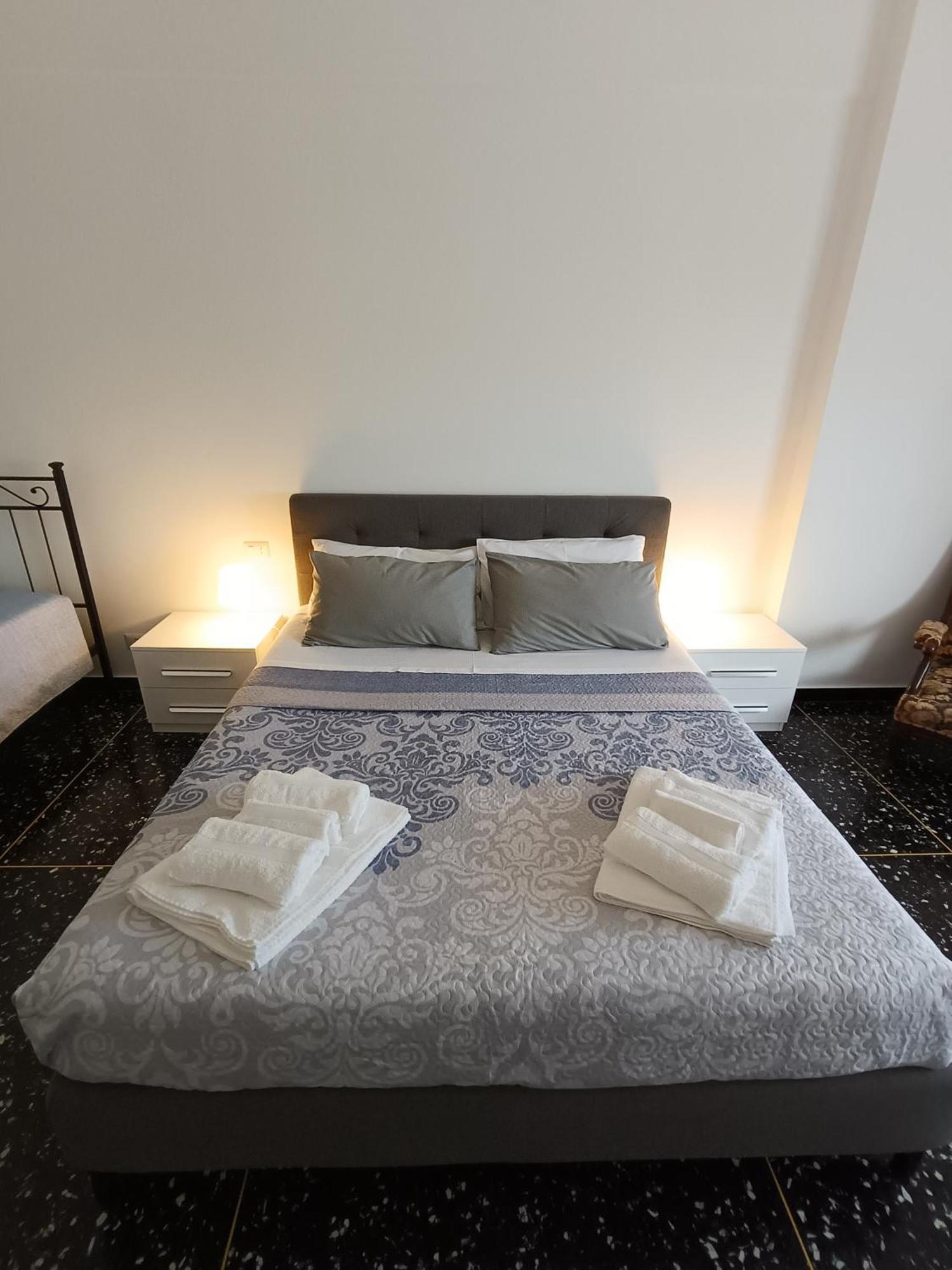B&B Casa Scotto Savona Esterno foto